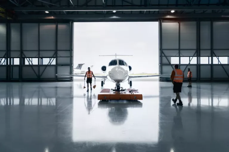 How to Manage Jet Crew Turnover: The Definitive Guide for Flight