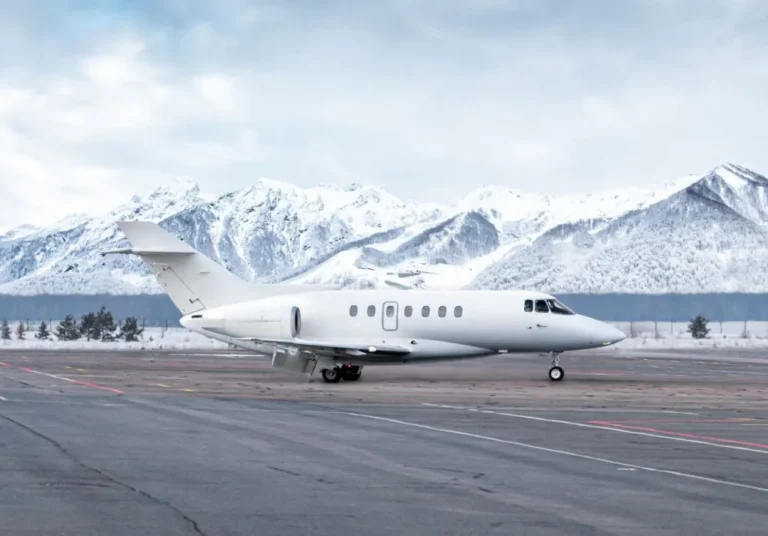Luxury Jet Mountain Escapes USA: The Definitive Editorial Guide